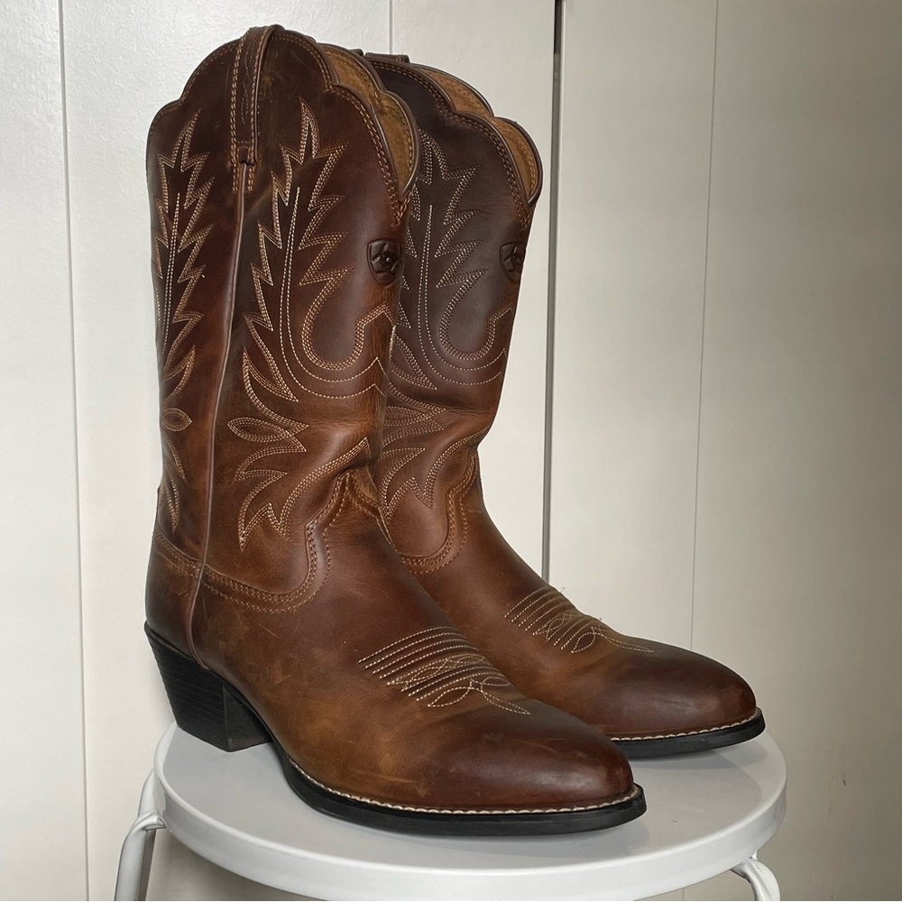 Women’s Ariat Brown Classic Cowboy Leather Boots
